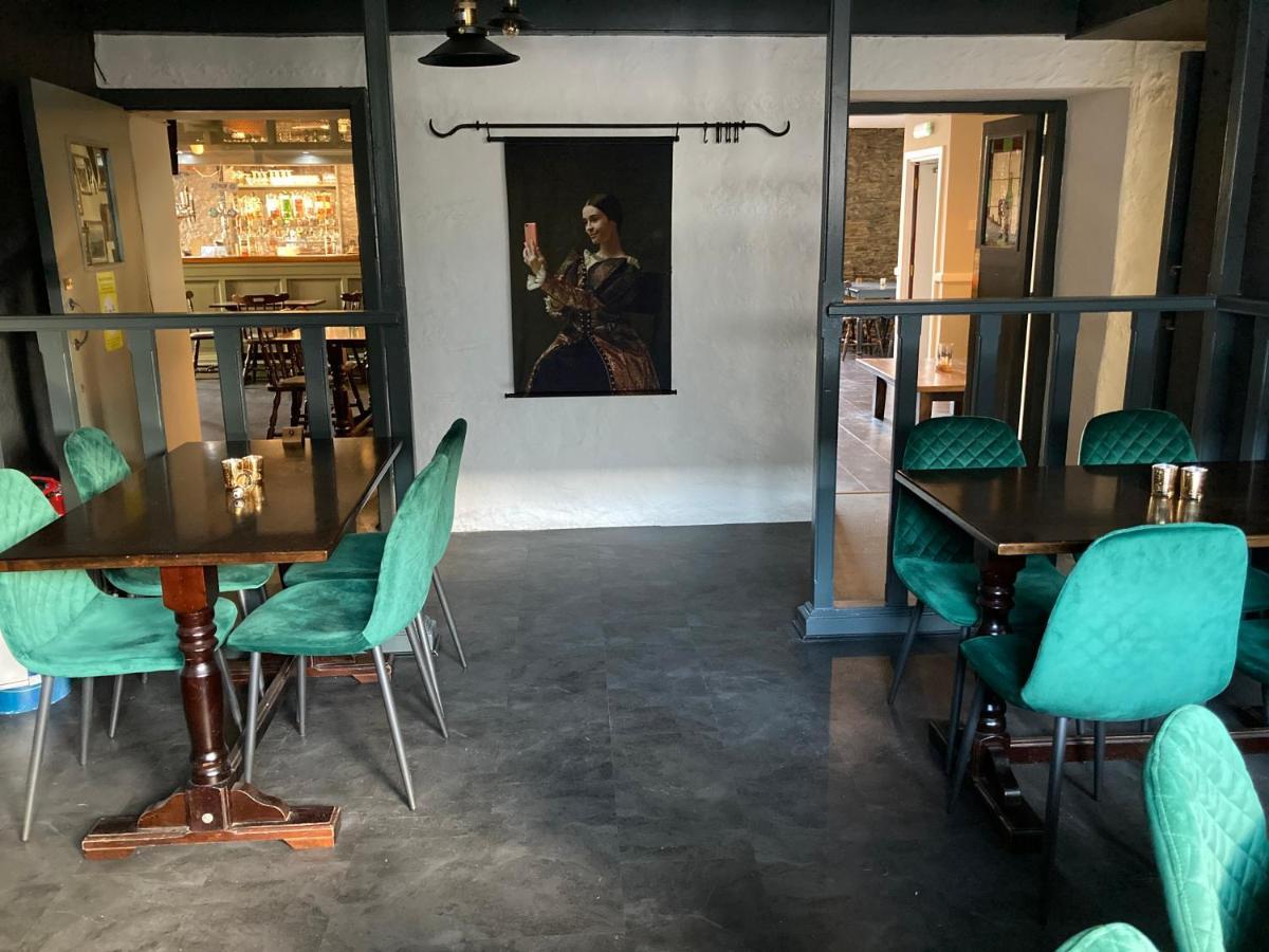לוכגילפהד The Horseshoe Inn מראה חיצוני תמונה