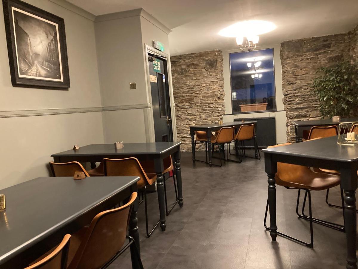 לוכגילפהד The Horseshoe Inn מראה חיצוני תמונה